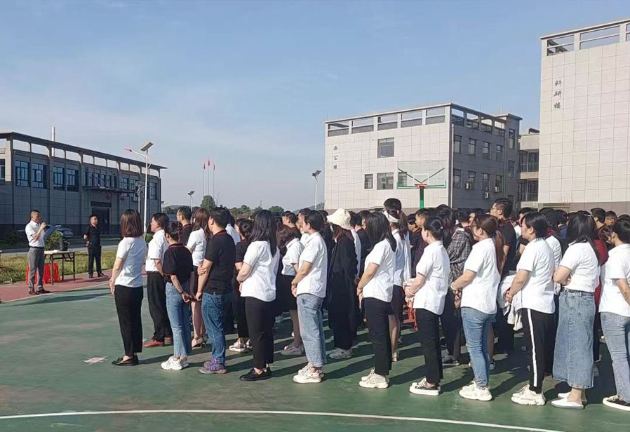 勞動最光榮丨江西楊華杰榮獲“2022年湘東區(qū)最美產業(yè)工人”稱號