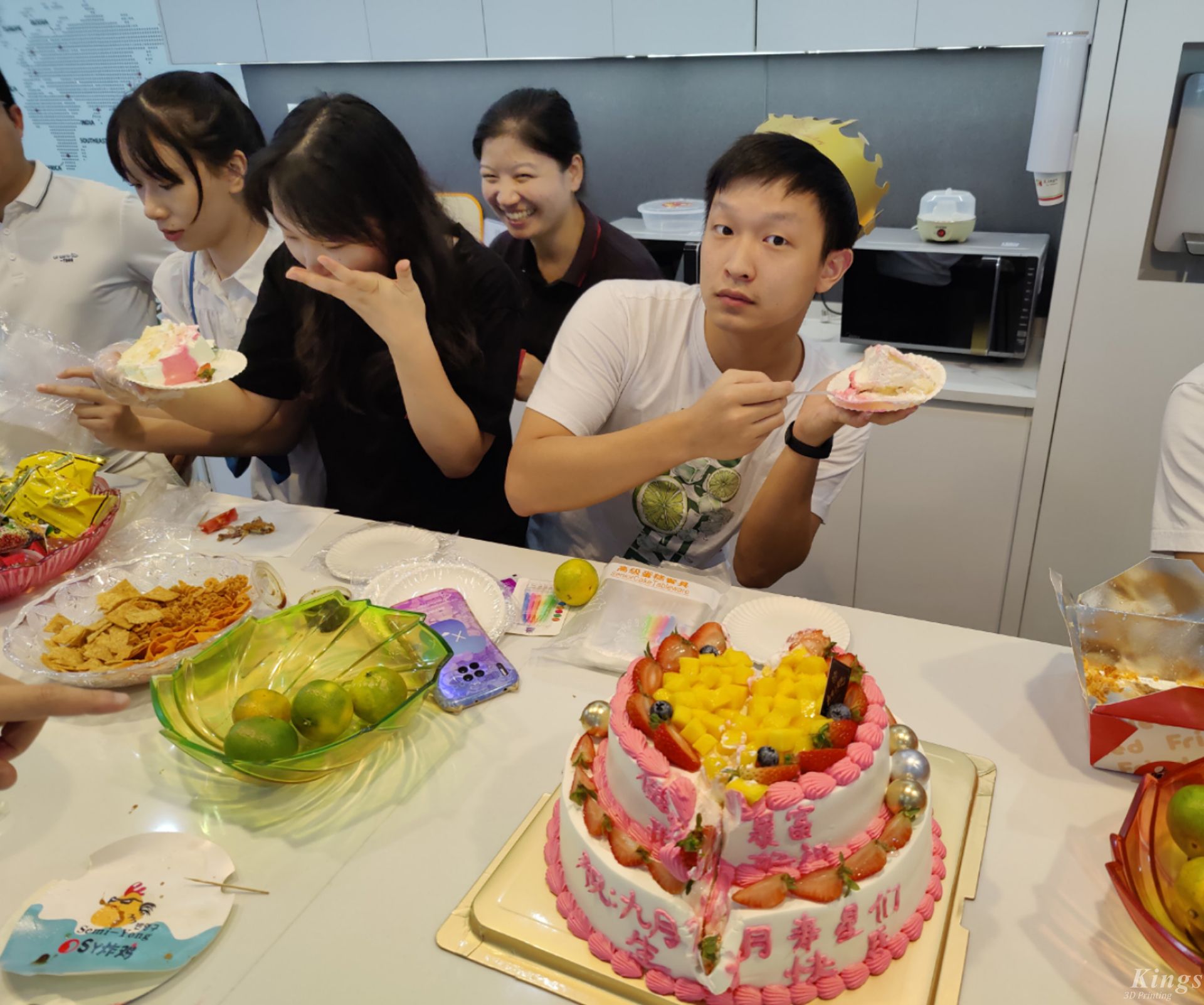 奮斗的時(shí)光里，在金石我們一起成長